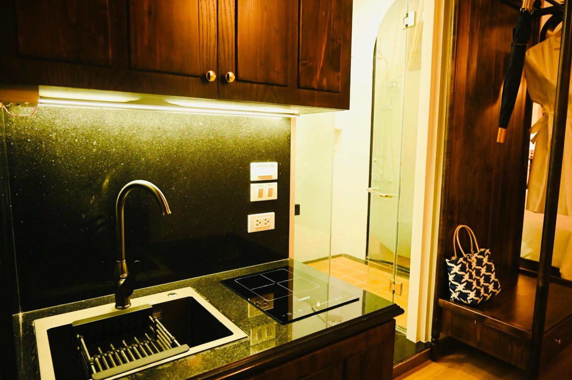 La Belle Maison Отель Ханой